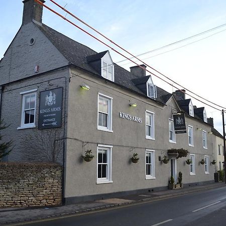 The Kings Arms Hotel Didmarton Exterior photo